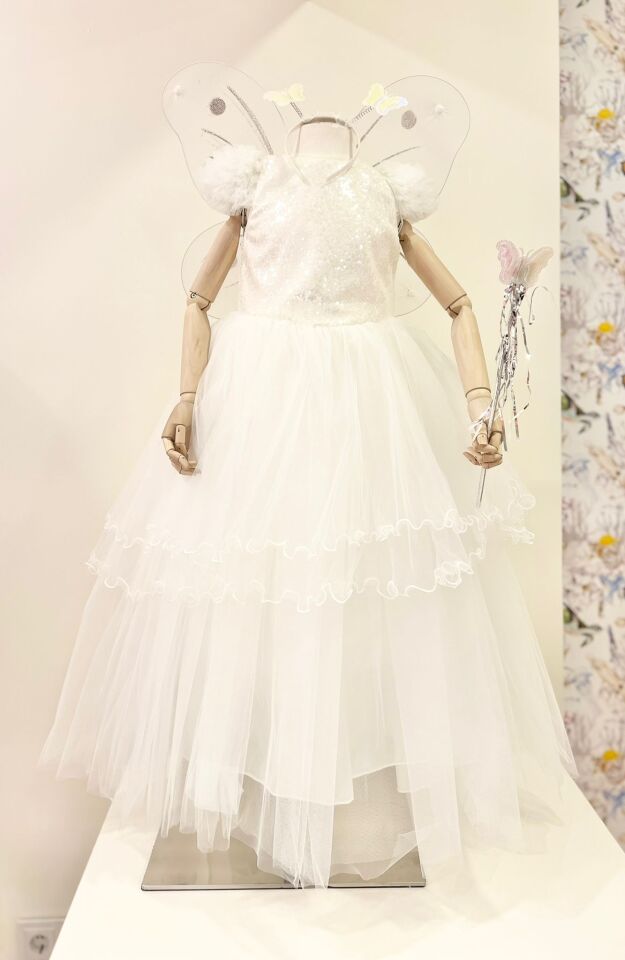 KELEBEK KANATLI UZUN ELBİSE