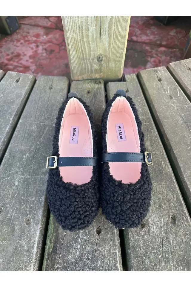 Mia & Lui Siyah Tüylü Babet