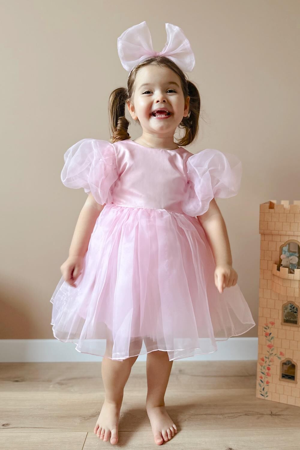 Pembe Organze Taçlı Elbise