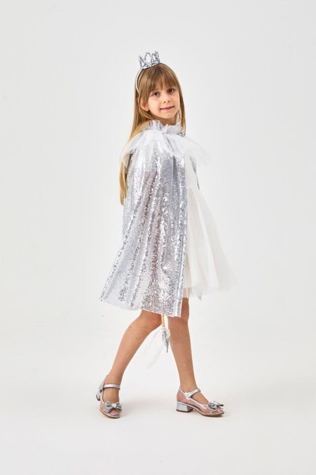 Gümüş Payetli Pelerin