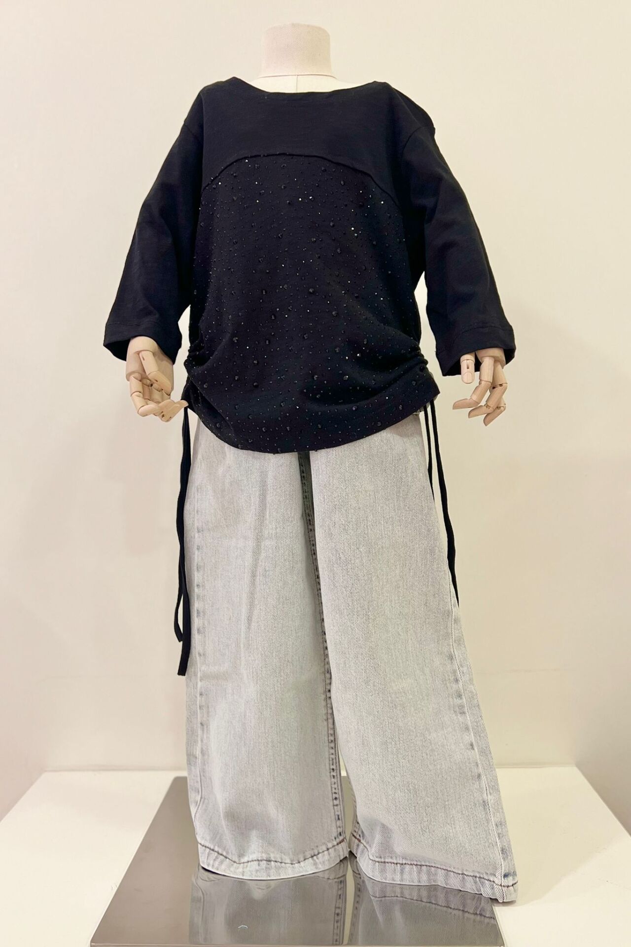 Taşlı Büzgülü Bluz (Siyah)