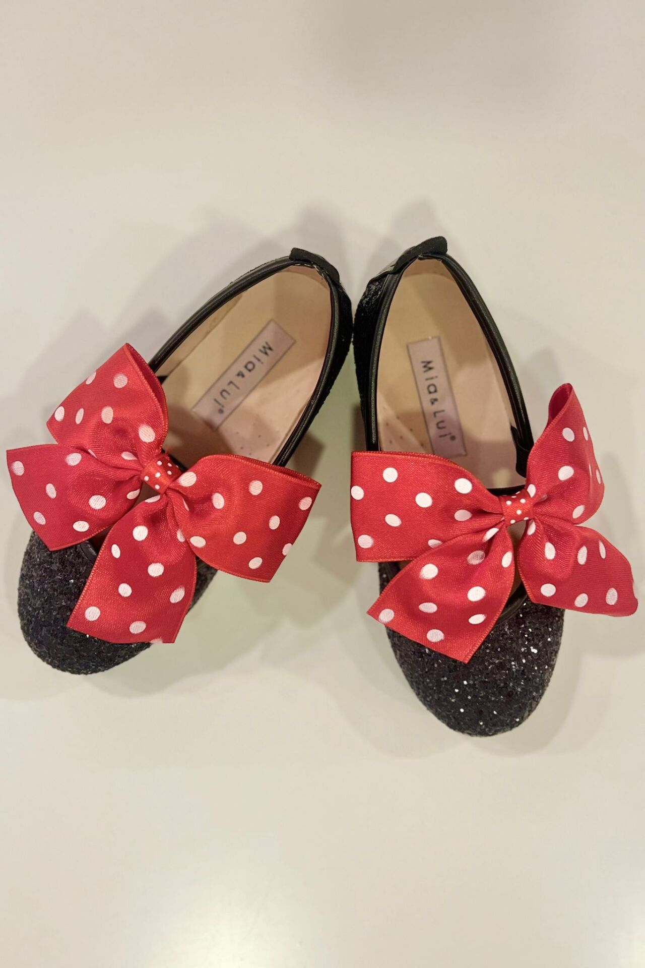 Mia & Lui Siyah Cam Kırığı Kırmızı Fiyonklu Babet