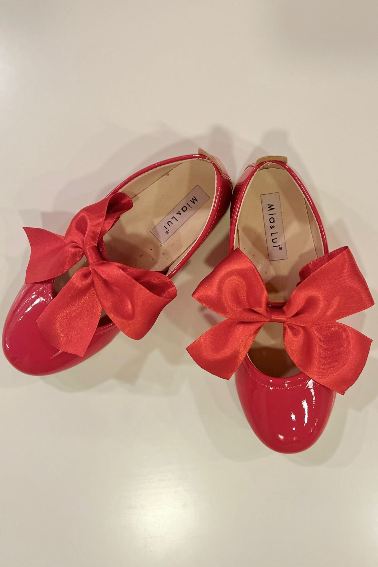 Mia & Lui Kırmızı Rugan Kurdeleli Babet